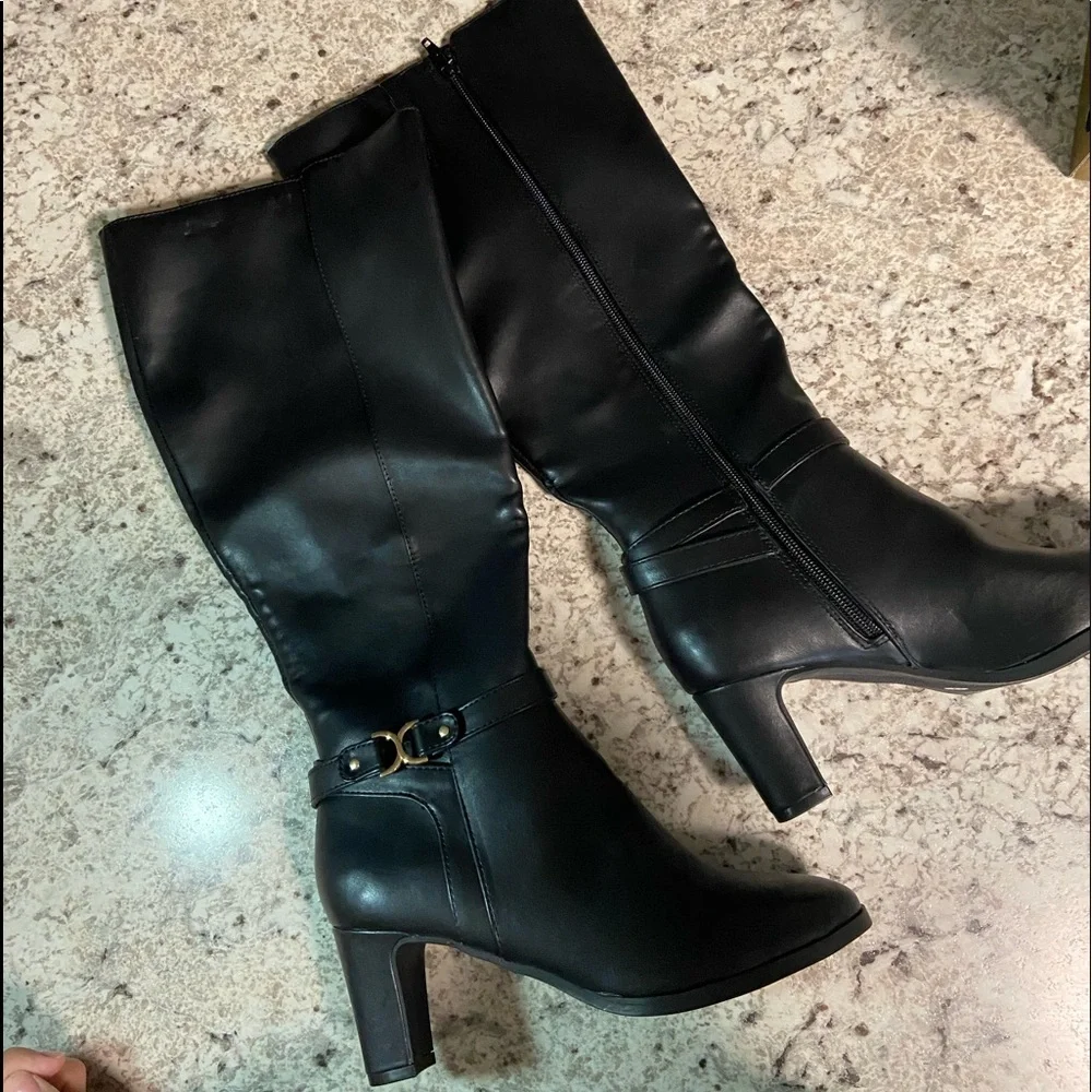 Charter Club Palmaa Black Knee high Boots - Picture 1 of 9